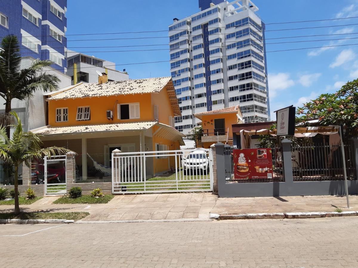 Cozinha Equipada Em Apartamento Para Alugar Em Torres Rs Exterior photo