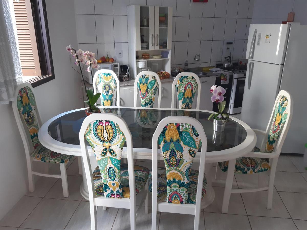 Cozinha Equipada Em Apartamento Para Alugar Em Torres Rs Exterior photo